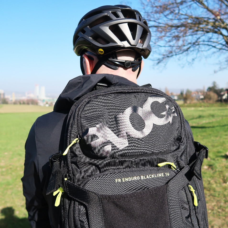 Enduro Blackline 16l Evoc Protector Enduro EVOC Backpack FR Enduro