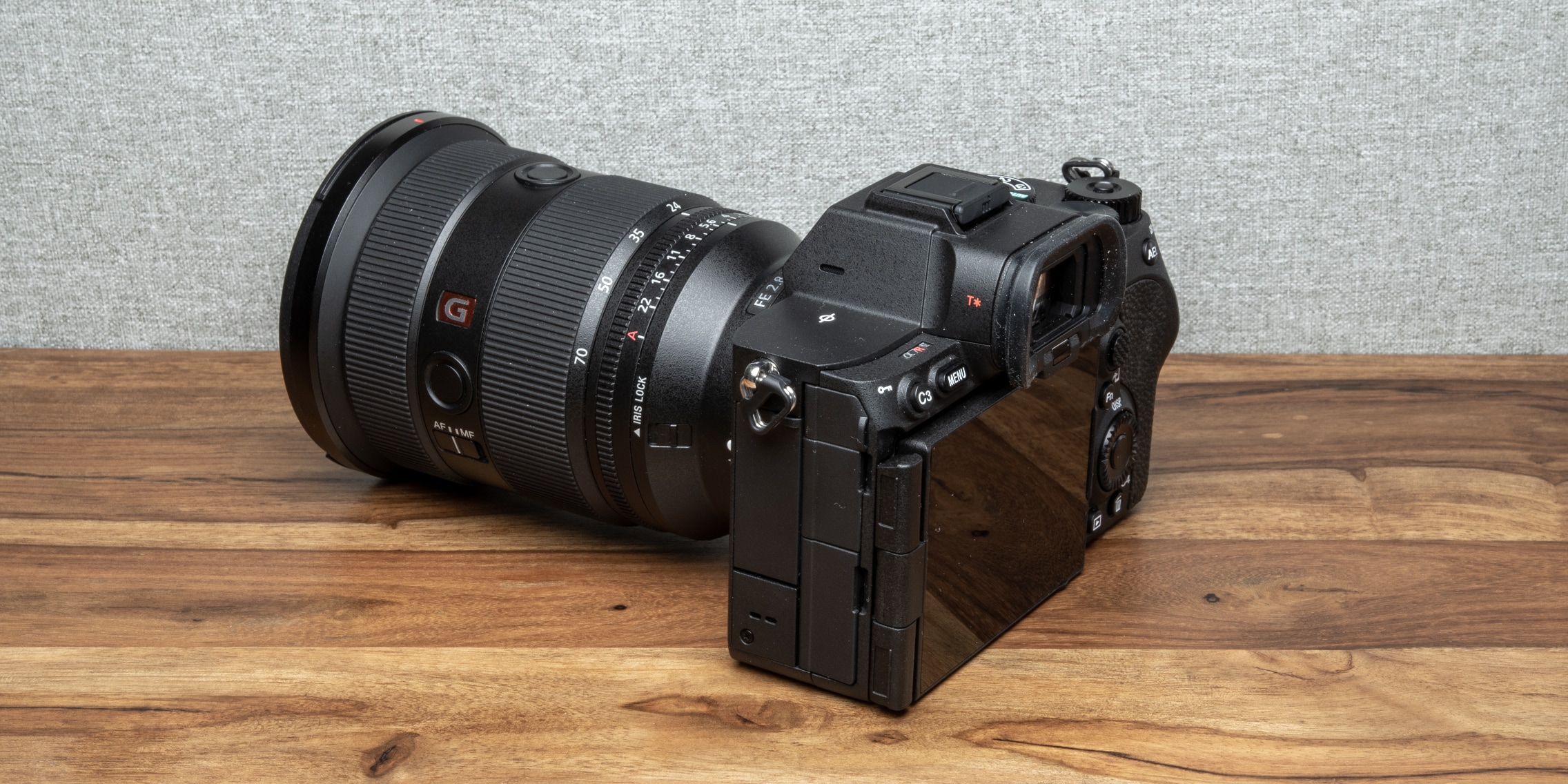 SONY α7R V Amazon.com : Sony Alpha 7R V Full-Frame Mirrorless Camera
