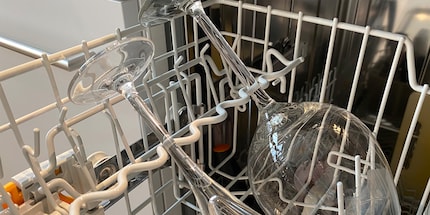 These contraptions have been specially designed for wine glasses.