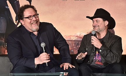 Jon Favreau et Dave Filoni, les cerveaux derrière « The Mandalorian ».