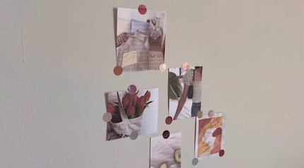 Une planche Pinterest imprimée sert de décoration. Photo : youtubeuse « Risha Atp »