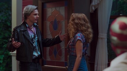 Evan Peters dans le rôle de Quicksilver dans le MCU.