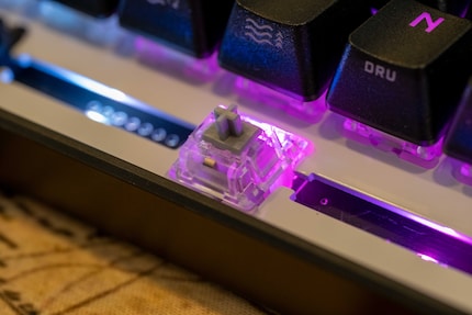 Les Cherry MX Speed Silver.
