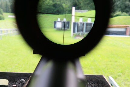 This is roughly what looking through the scope is like.