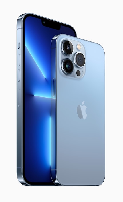 Comparaison de la taille de l’iPhone 13 Pro Max et de l’iPhone 13 Pro.