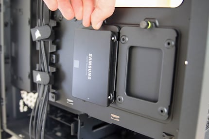 Un deuxième SSD peut au besoin être ajouté sans problème.