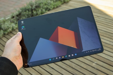 Un bel écran OLED.
