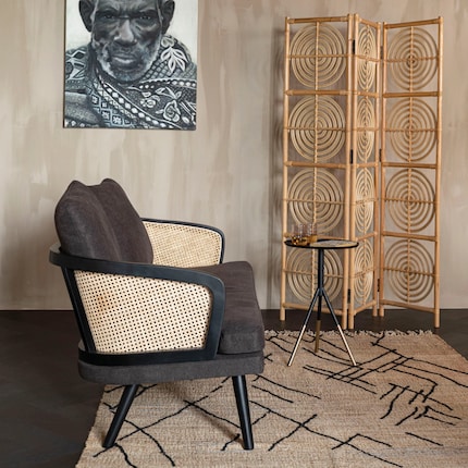 Dimensions: 151 × 76 × 91 cm | Material: rattan, beech, metal | Image: Innovation Living