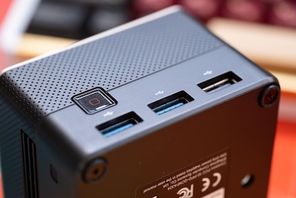 Trois ports USB façade sont disponibles.