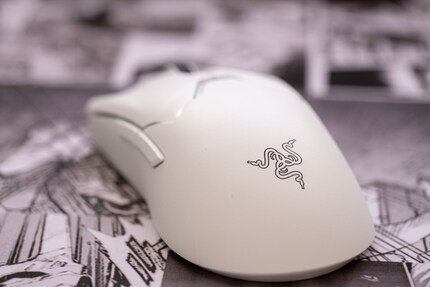 Inutile de chercher la RGB sur la Viper V2 Pro.