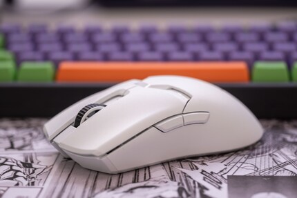 Cette image montre toutes les touches de la Viper V2 Pro.