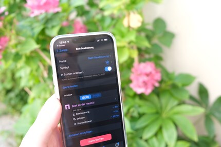 L'application Eve permet de définir quand, pendant combien de temps et selon quelles règles le parterre doit être arrosé au goutte-à-goutte.