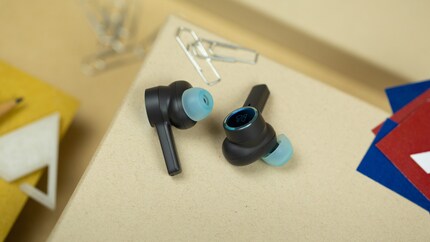 Die B&O Beoplay EX gibt es auch in zwei weiteren Farben.