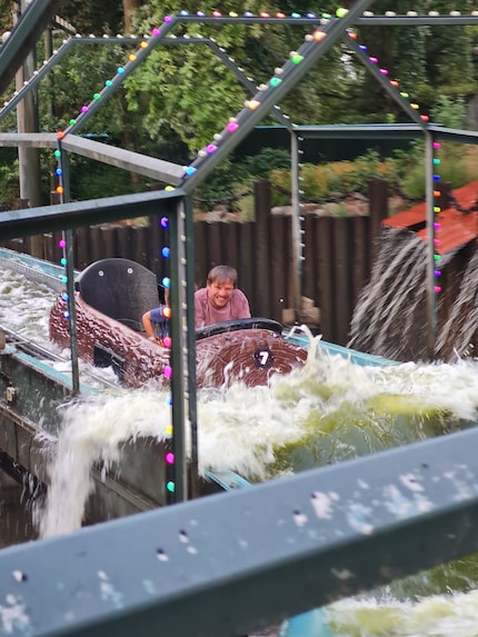 En fait, l’excursion au parc d’attractions était pensée pour les enfants.