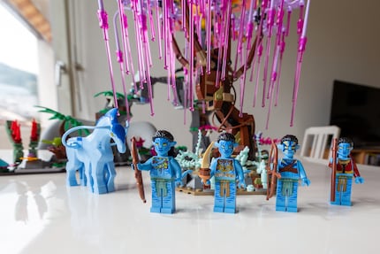 Les minifigurines de Lego Avatar ont des jambes proportionnellement trop longues.