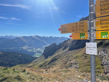 C’est fait : nous avons atteint la Zwinglipasshütte à 1999 mètres d’altitude.