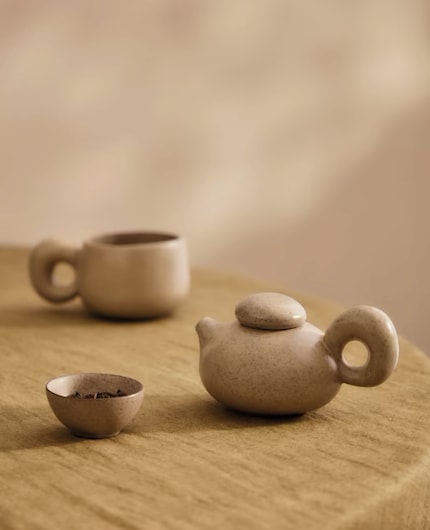 Looking good! Ceramic cups have an extra rugged touch and provide contrast.