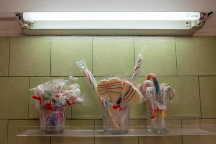 «Bombondžija» also carries lollipops and candy canes.