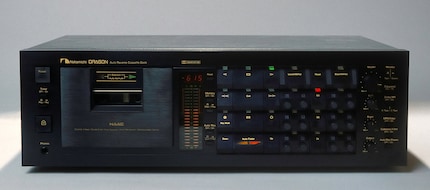 Nakamichi Dragon, l'une des meilleures platines cassettes de tous les temps.