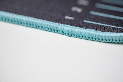 Niveau critique, je suis en forme : « la couture est imparfaite. »