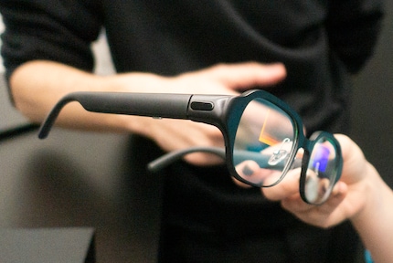 Les lunettes Oppo Air Glass 2 me font l’effet d’une paire de lunettes plutôt normale.