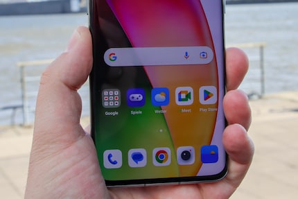 Avec OxygenOS, OnePlus complète les applications standard de Google par ses propres applis.