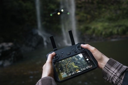 Le contrôleur RC Pro est désormais disponible sans le combo Cine Premium.