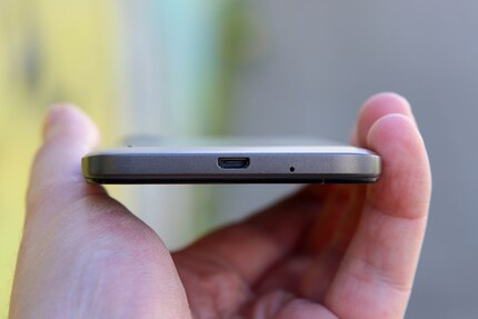 Bien heureusement bientôt interdite : la prise micro-USB