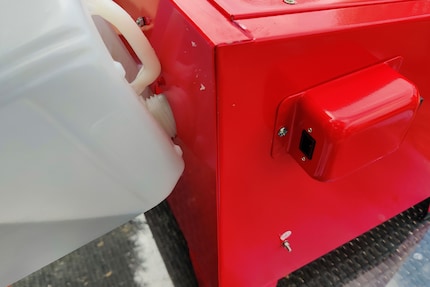 I’d need a funnel if I wanted to fill the abrasive via the hole at the back.