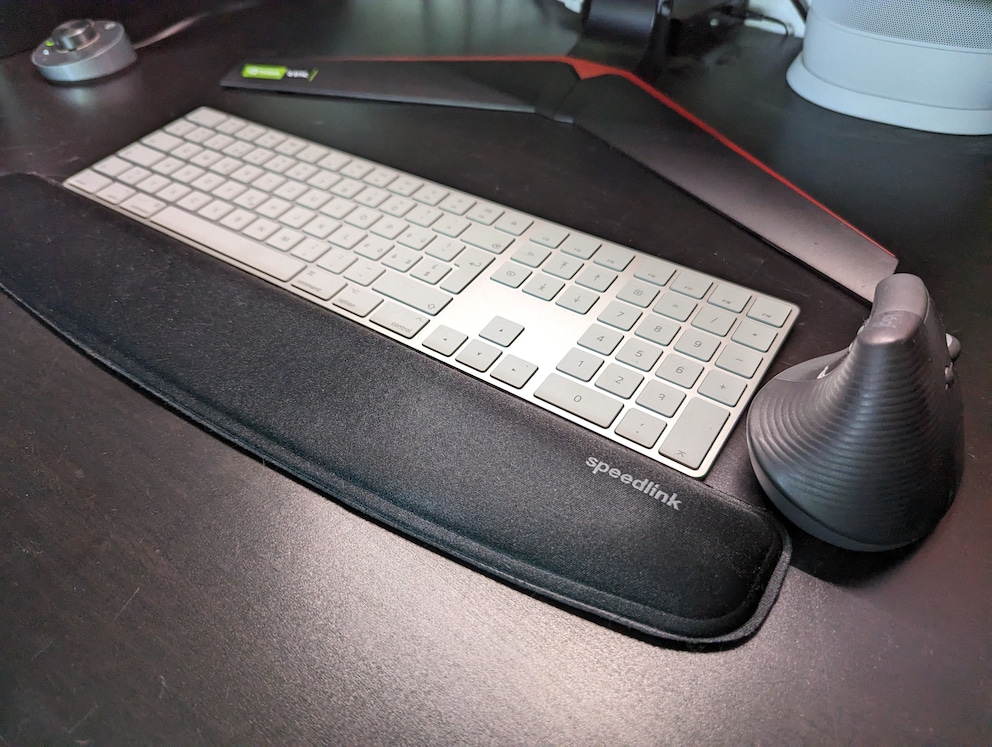 For me, the Mac wireless keyboard is a perfect fit.