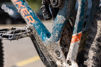 Tackling the dirt.
