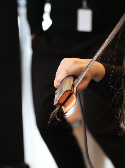 L'influenceuse @ebruerkut se lance également dans le styling.