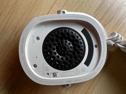 The graphene drivers ensure distortion-free sound.