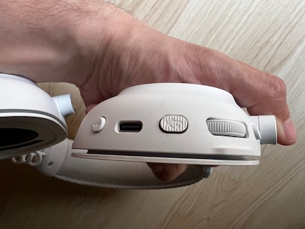 The controls are easy to reach.
