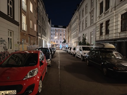 Le mode nuit vaut tout de même le coup si on y regarde de plus près.