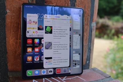 Multi-Window: for when you’re constantly switching back and forth between more than two apps.