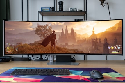 Quel panorama ! Des scènes comme celle-ci sont fantastiques avec la dalle QD-OLED de 49 pouces.
