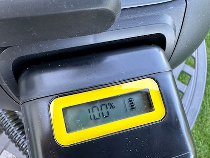 L’écran de la batterie indique soit l’autonomie restante en minutes, soit le niveau de la batterie en pour cent.