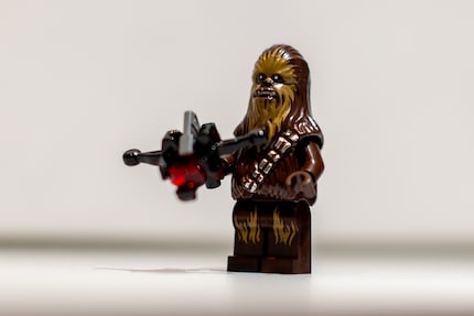 J’adore la minifigurine de Chewbacca avec son arbalète.