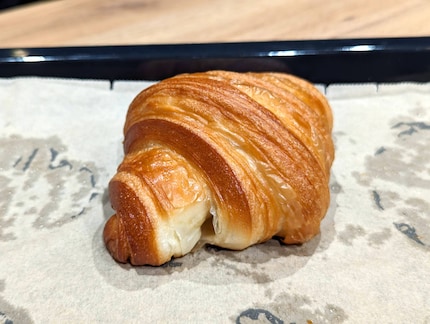 Le comble : le dernier croissant a été attrapé et dévoré juste après cette photo.