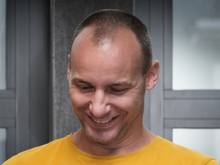 On pourrait compter les cheveux de Kevin sur l’affichage à 100 %. Cliquez pour agrandir.
