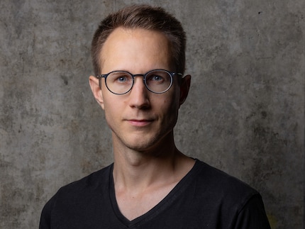 Podcast host Samuel Buchmann, specialising in Apple and photography: Apple and photography.