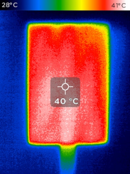 Comme avec le X10 Pro, je mesure des températures plus élevées à l’extérieur qu’à l’intérieur du Samsung T9.