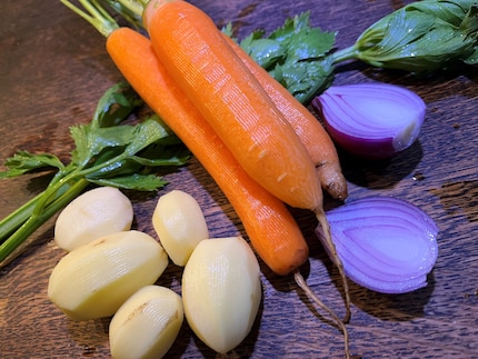 La base d'une alimentation saine : préparer soi-même beaucoup de légumes.