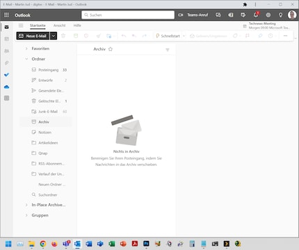 Dans une fenêtre autonome de Chrome, Outlook.com ressemble à une application normale. Les applications Office à gauche et à droite du logo Outlook sont des versions hors ligne normales. Outlook s’intègre bien.