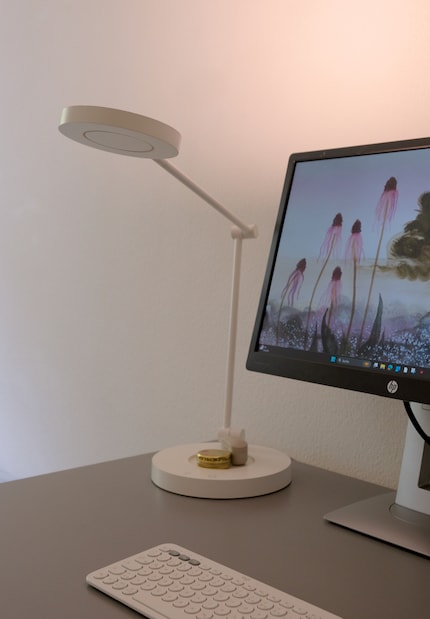 La lampe « Sun@Home Office Light » peut se régler via l’appli, si on le souhaite.