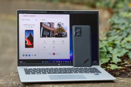 Grâce à la connexion sans fil, le smartphone est très flexible comme webcam.
