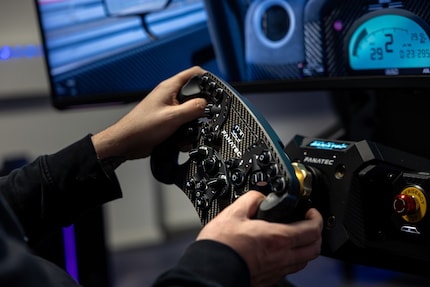 Désolé, nous ne vendons toujours pas de produits Fanatec. Mais à la fin de l’article, je vous propose des alternatives.