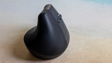 Après plusieurs erreurs d’achat, j’ai adopté la Logitech Lift.