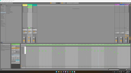 I quickly make friends with Ableton's user interface.